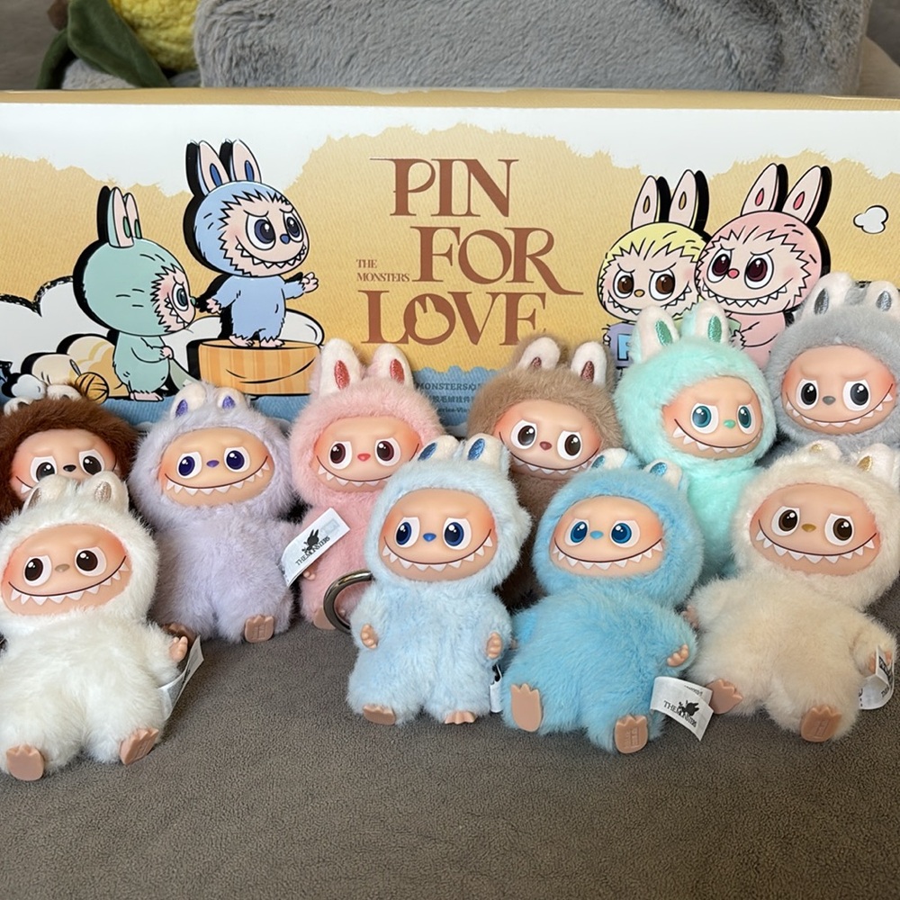 Pin for Love Labubu - Picture 2 of 11